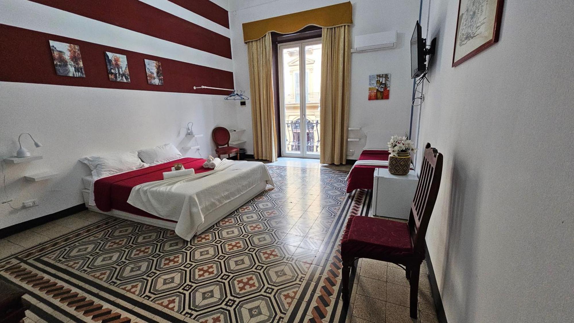 Teatro Del Sole Cavour Guest house *